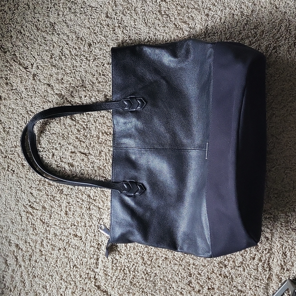 Women's accessories